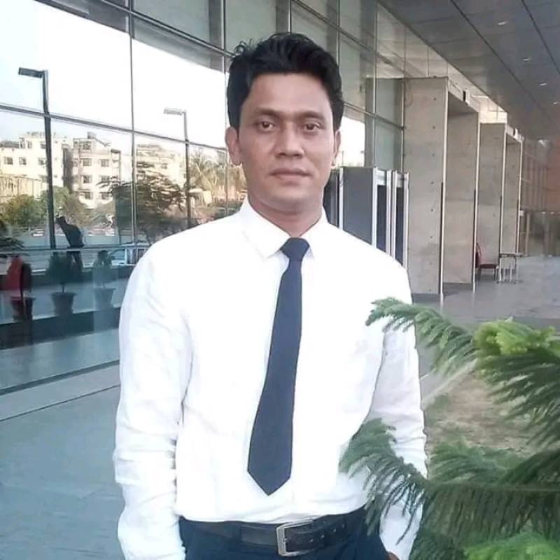 Sharif Mansuri, 36, suez