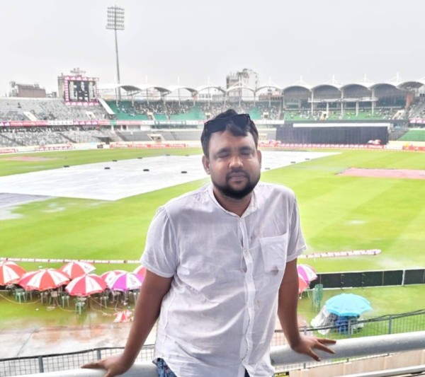 Md Tareq, 38, Jhenaidah