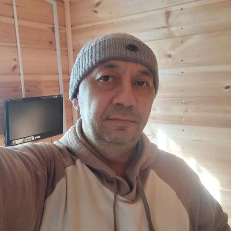 Zufar, 52, Indiana United States