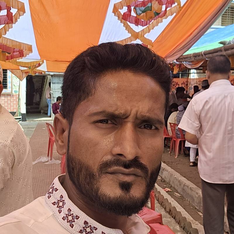 Kamruzzaman, 29, El cajon