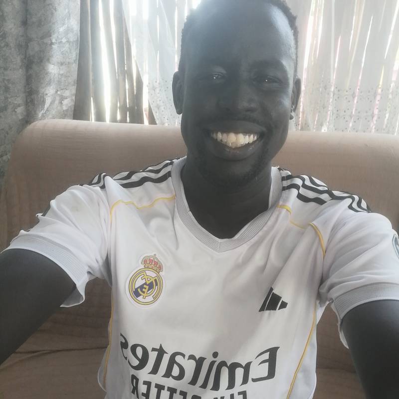 Lal, 31, suez