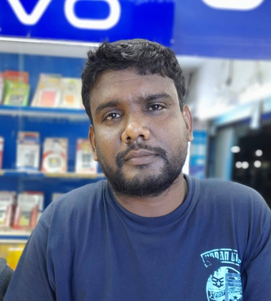 momin, 41, Narail