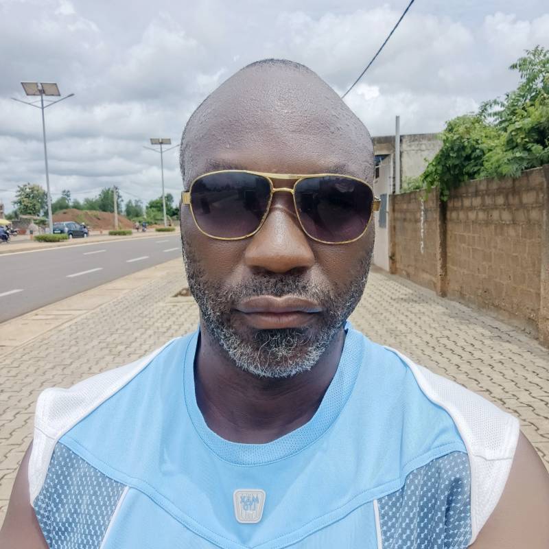 Madess, 49, zambia