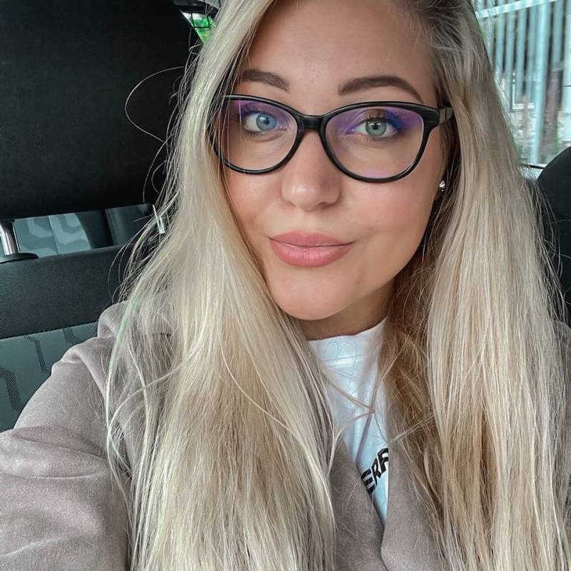 Brenda, 39, zambia