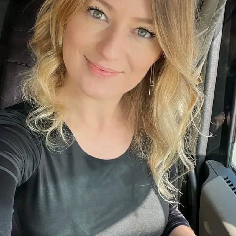 Iwona blecharczyk, 29, Belgium
