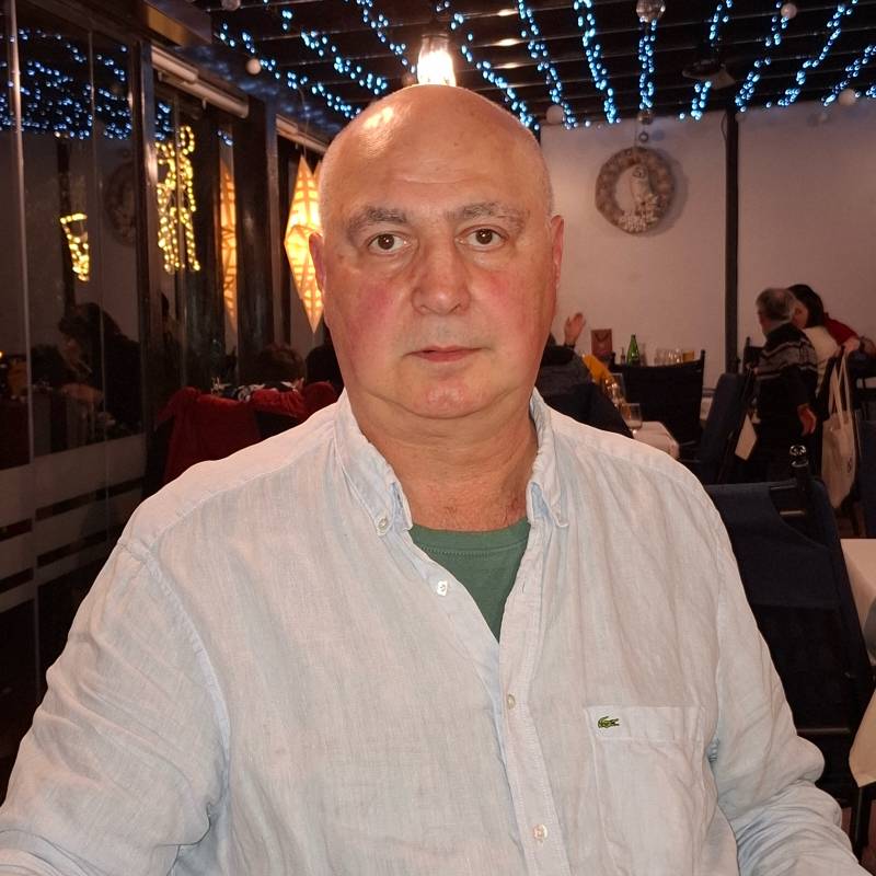 Darko, 66, Cumming GCA