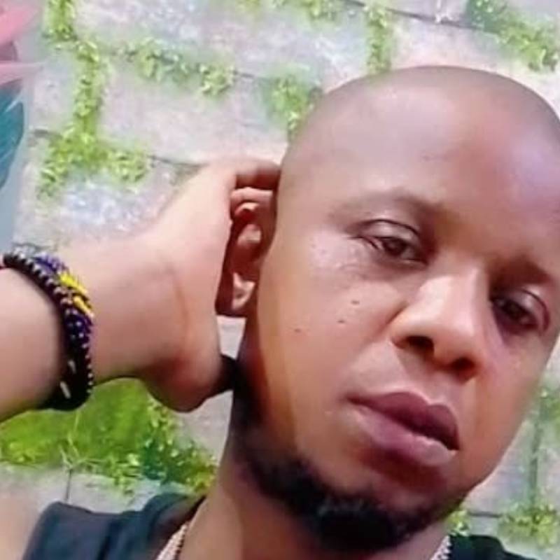 Brian, 18, Narail