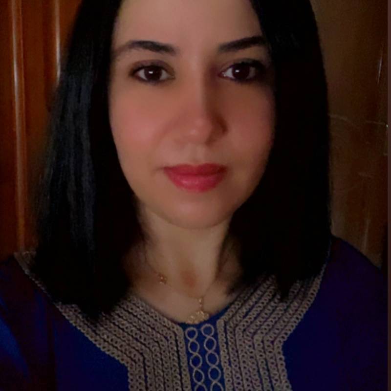 Rajae, 37, Dubai
