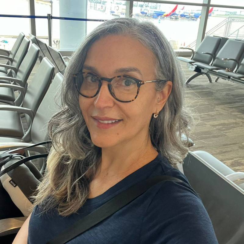 Angela, 35, i am an easy going and simple lady seeking for a life partner i am a kind and god fearing lady who believe in life