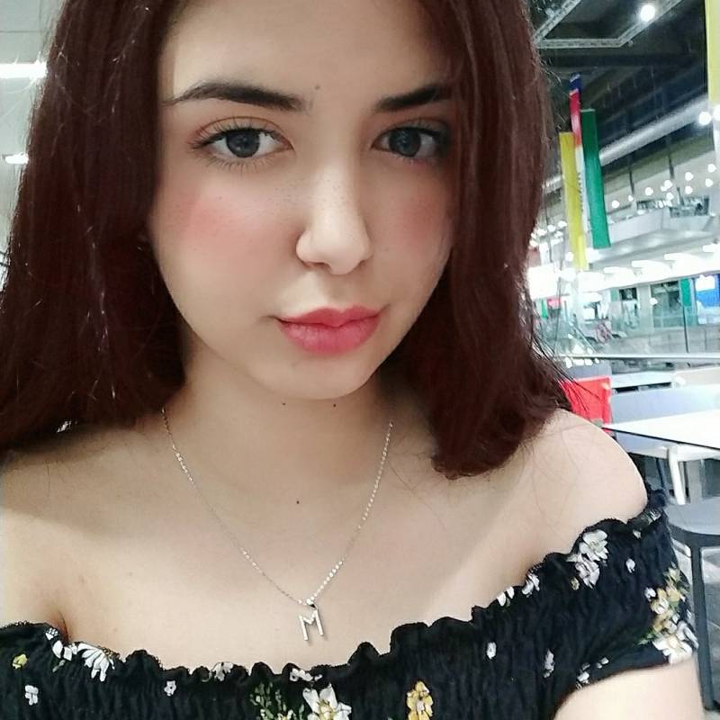 rebekah, 28, Canada