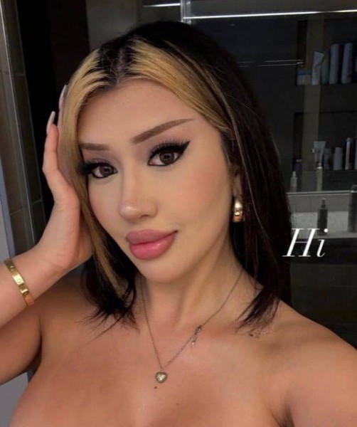 Clara, 29, Glasgow