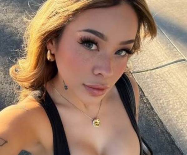 Elizabeth, 44, Missouri