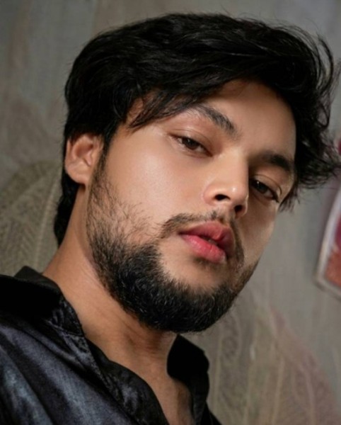 Usman, 26, Algeria