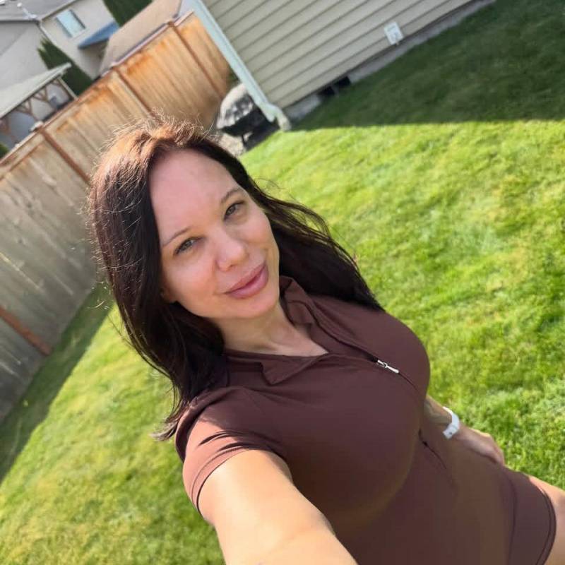 Lisa, 40, Nairobi
