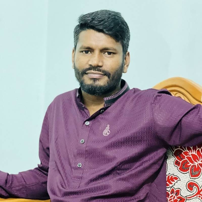 Ahamed, 33, netherland