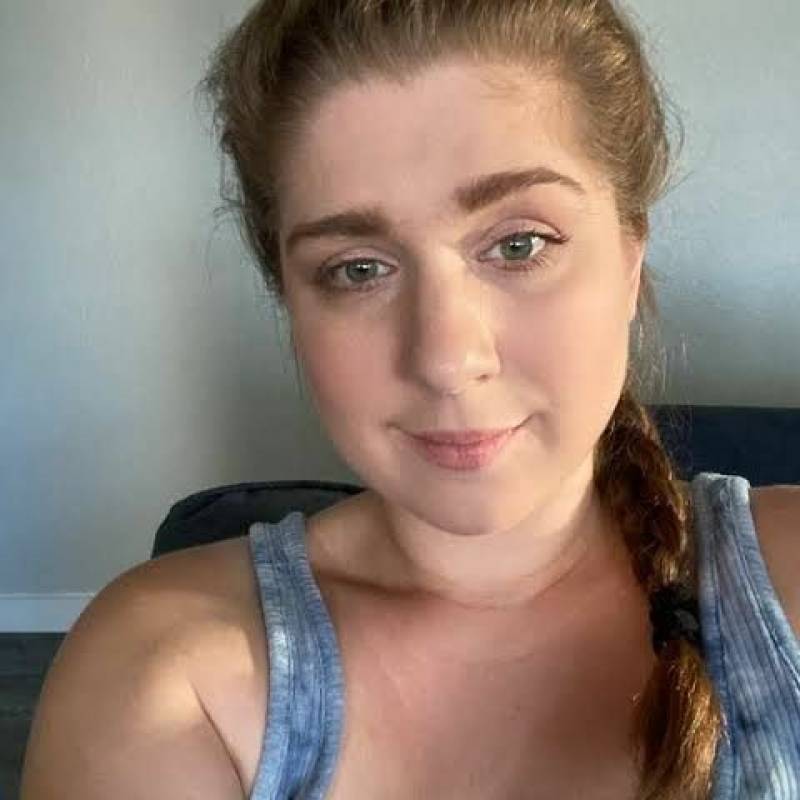 Catherine, 30, Bedford Pennsylvania