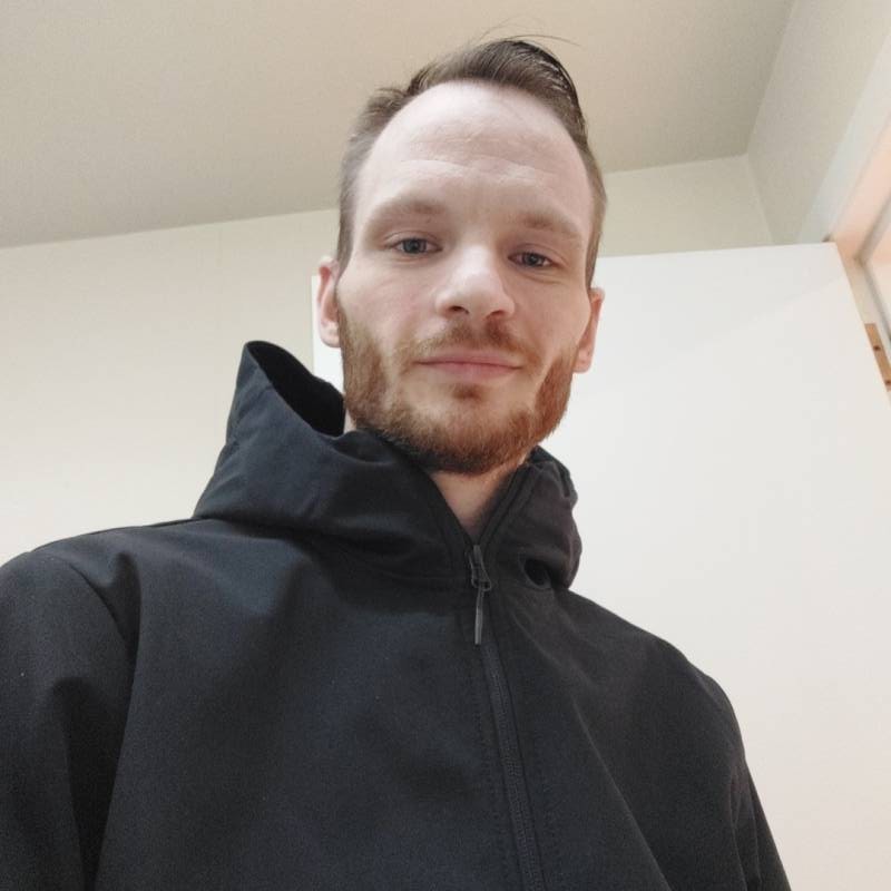 Zoltan, 31, Mymenshig