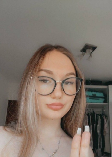 Alexa, 29, Laxmipure