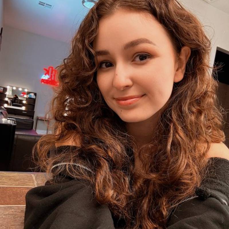 Annie07, 24, LA