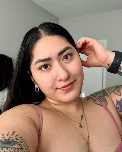 oliv, 32, zambia