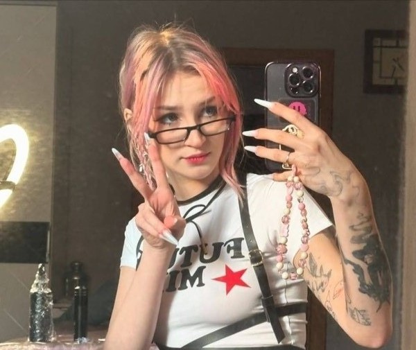 Emily, 24, Khulna rupsa