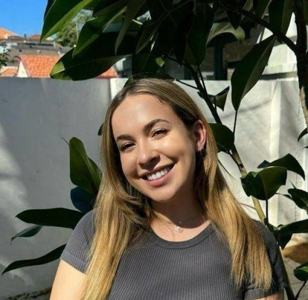 Jenna, 26, Sreepur