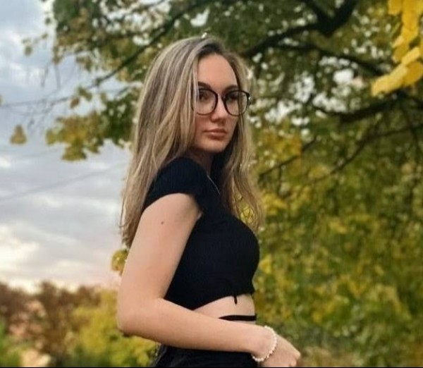 Olivia, 27, Charleston West Virginia