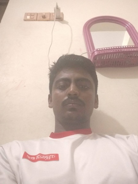 Sumon, 28, Kushtia