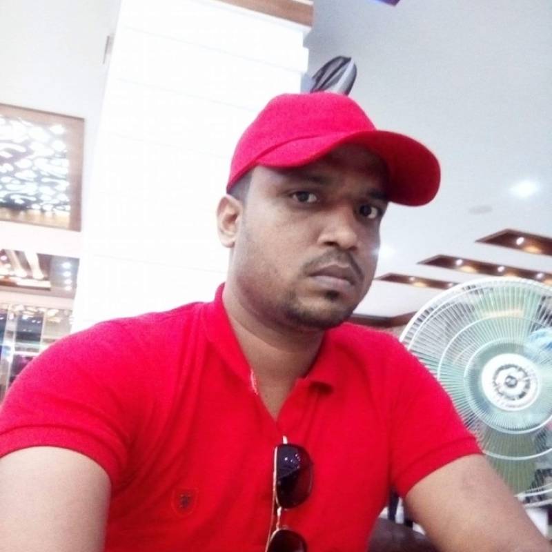 Rubel, 20, Douala