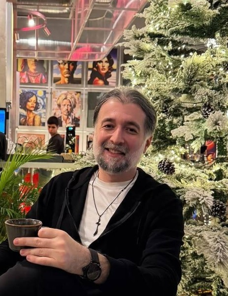 Ravan Ravanio, 51, Spain