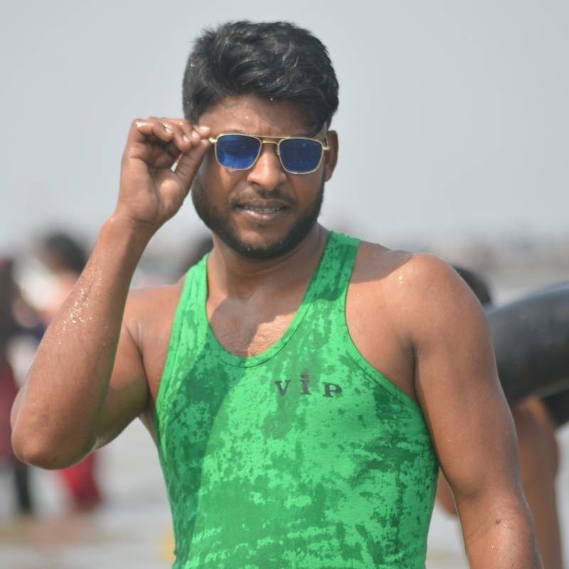 Bairul, 24, Madagascar