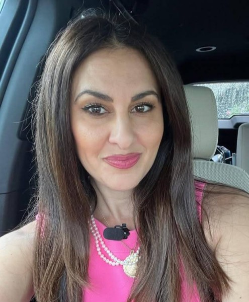 Lorrie Phillips, 53, Khulna Bangladesh