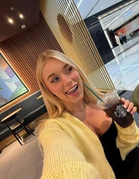 Elle Brooke, 45, New Mexico USA