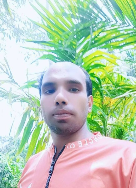 mahasin islam, 25, Cumming GCA