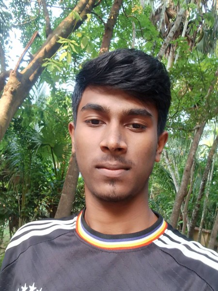 Nirob, 18, Australia Brisbane