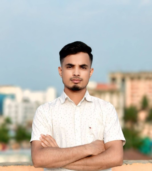 Mr Faruk, 21, Colombia