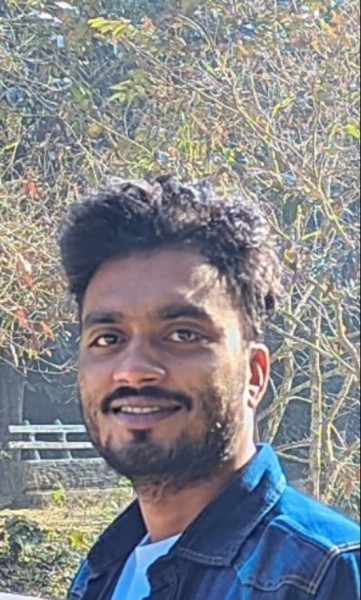 Sajjad, 31, Arizona