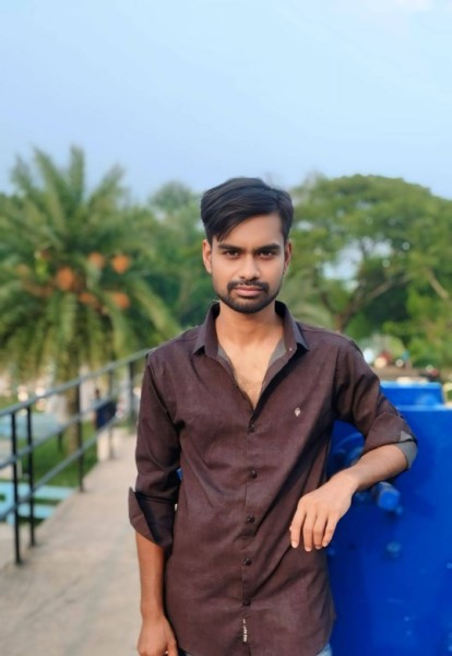 Emran, 32, Syria