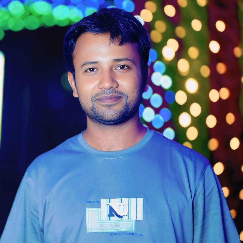 Niloy, 32, Mumbai