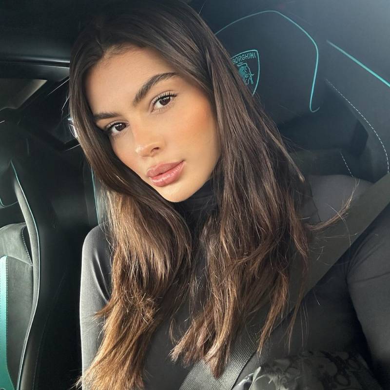Maria, 41, Netherlands