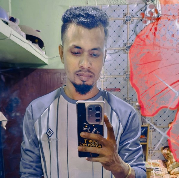 MD Nazmul Islam Notin, 26, Palestiana gaza