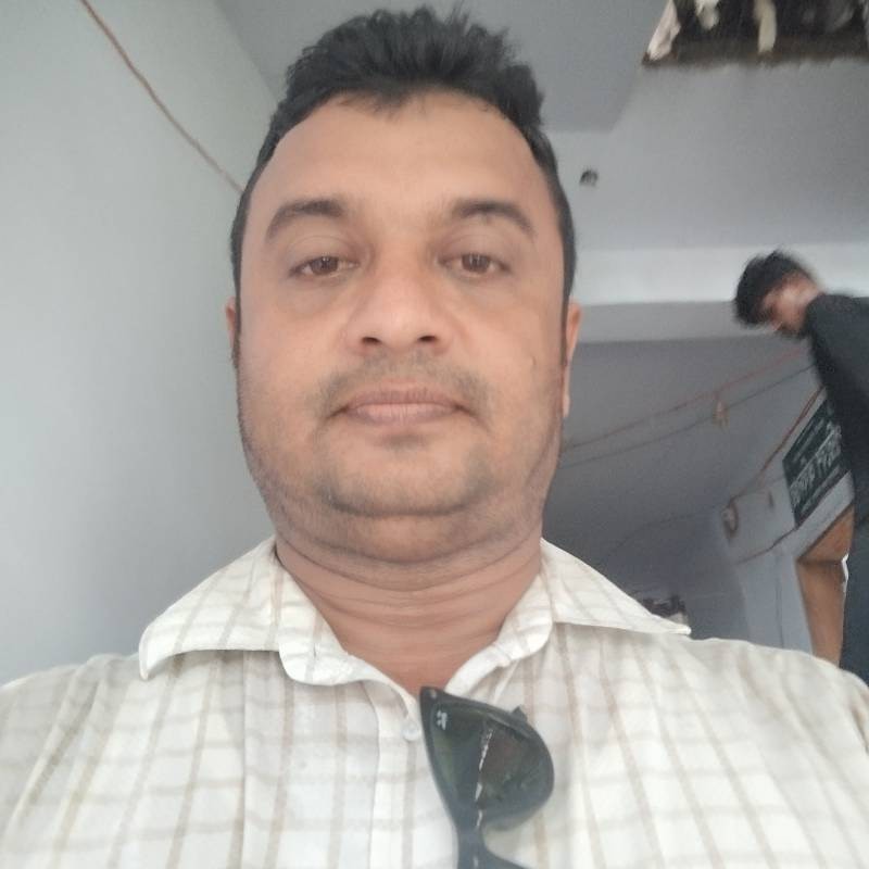 SOHAIL, 38, Nairobi
