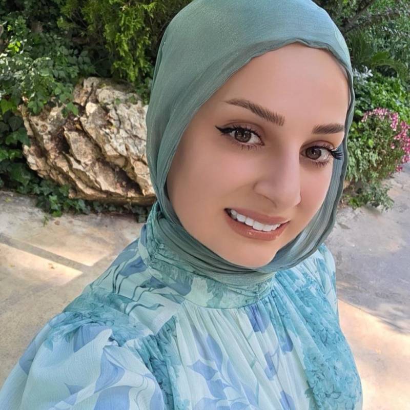 Asiya, 35, Tennessee