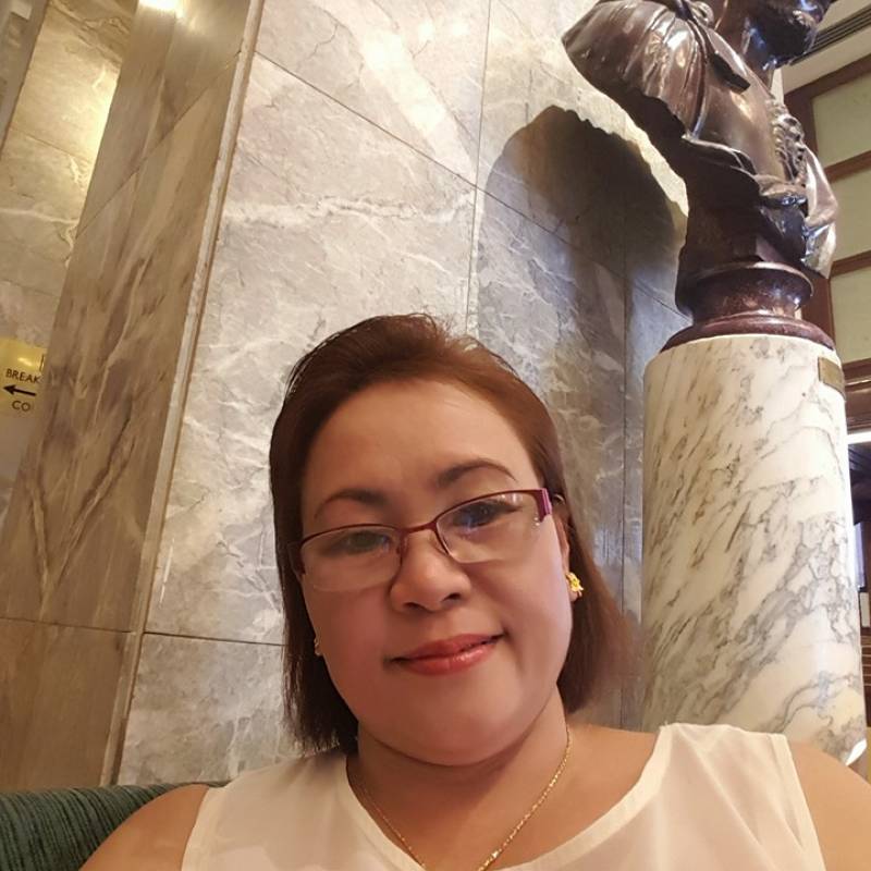 Pat, 51, Any countries but I we be glad if there is any lady from China