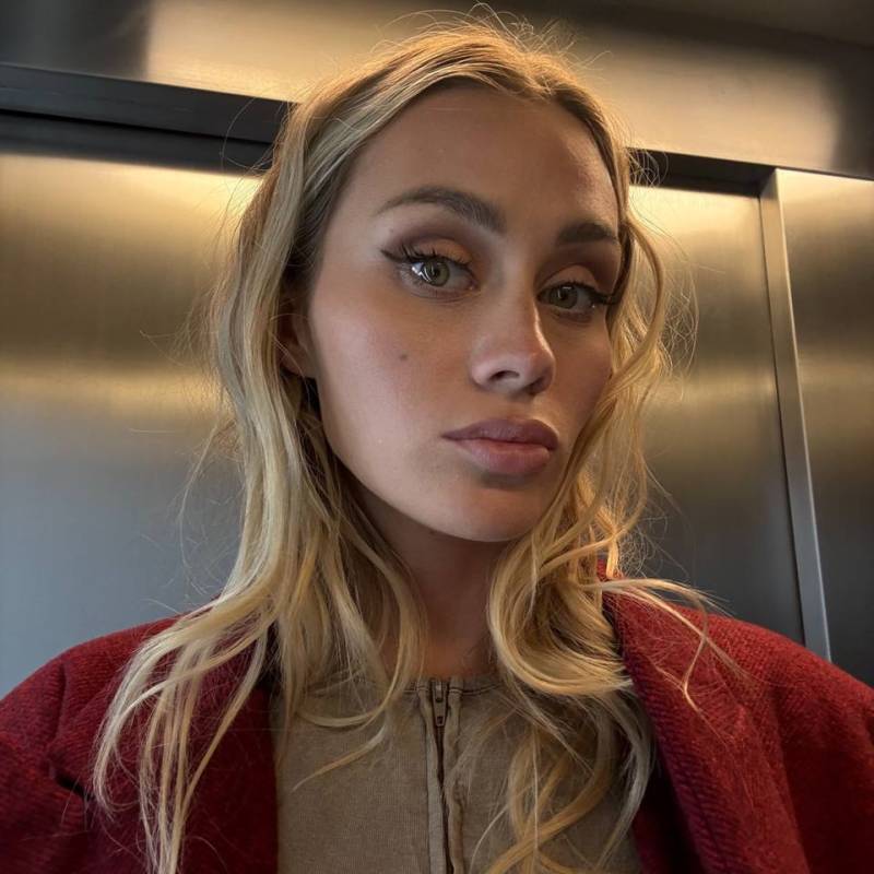 Amela123 dating